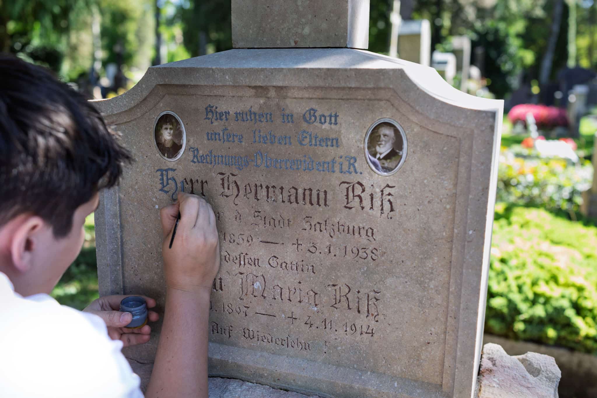 Restauration (Auffrischung) bestehender Schriften